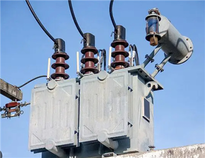 Pembinaan Aluminium Minyak Rendam Transformer